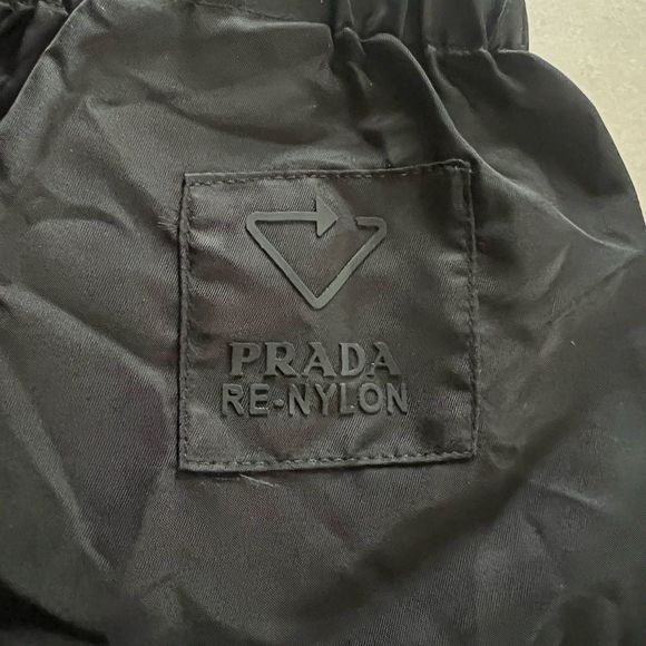 PRADA RE-NYLON shorts - Picture 6 of 6